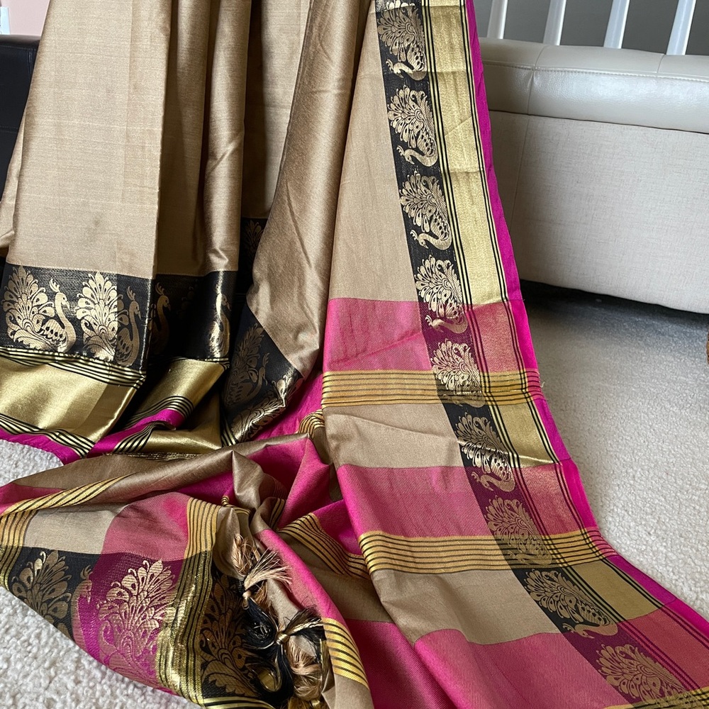 The Beautiful Indian Designer Casual Party Wear Saree Sari Art Silk pre-owned